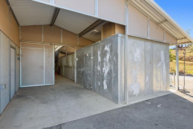 5875 Sycamore Hill Rd, Newcastle, CA 95658