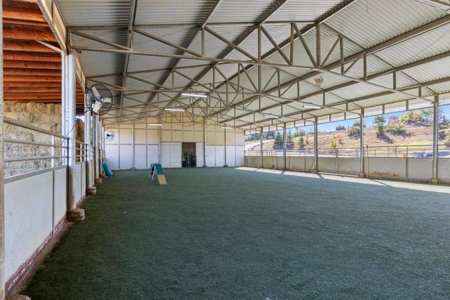 5875 Sycamore Hill Rd, Newcastle, CA 95658