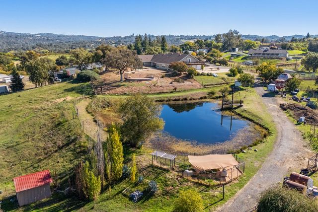 5875 Sycamore Hill Rd, Newcastle, CA 95658