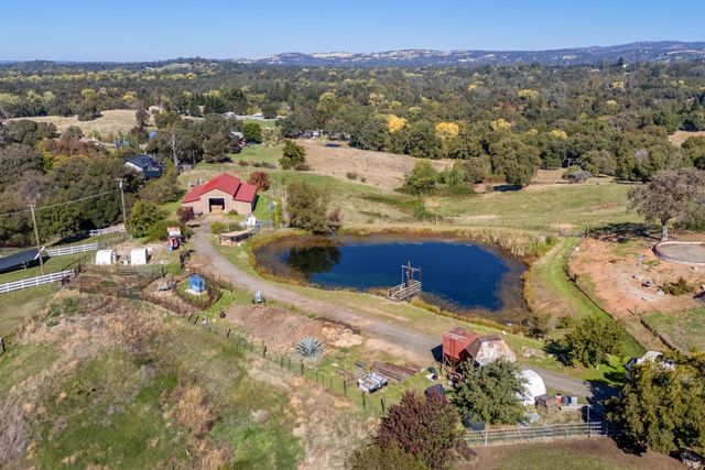 5875 Sycamore Hill Rd, Newcastle, CA 95658