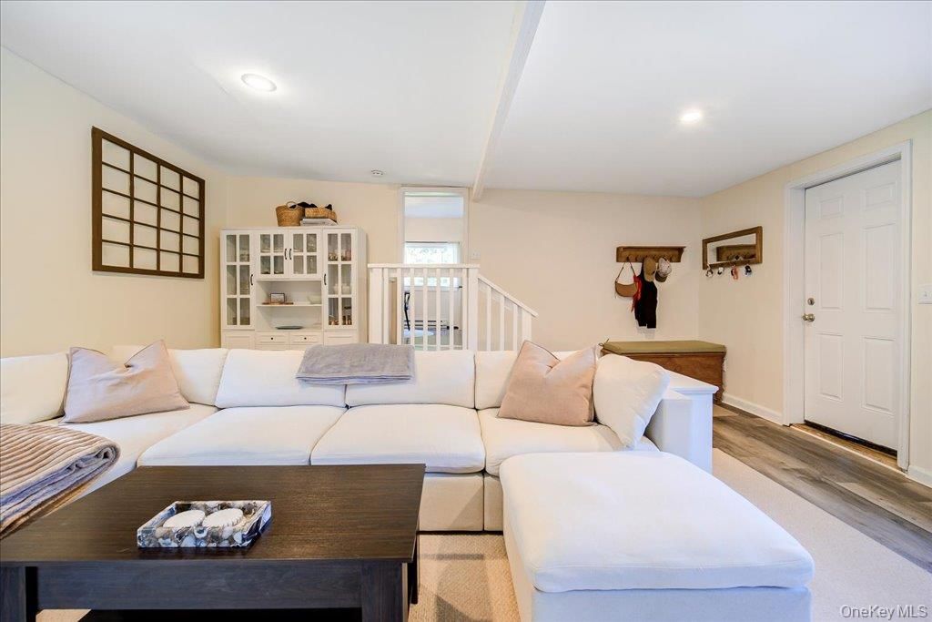 51 Weeks Avenue, Cornwall On Hudson, NY 12520 — photo 4