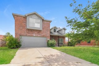 5612 Eastwedge Drive, Fort Worth, TX 76137