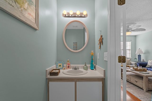 614 3rd Ave S Apt 5C, North Myrtle Beach, SC 29582