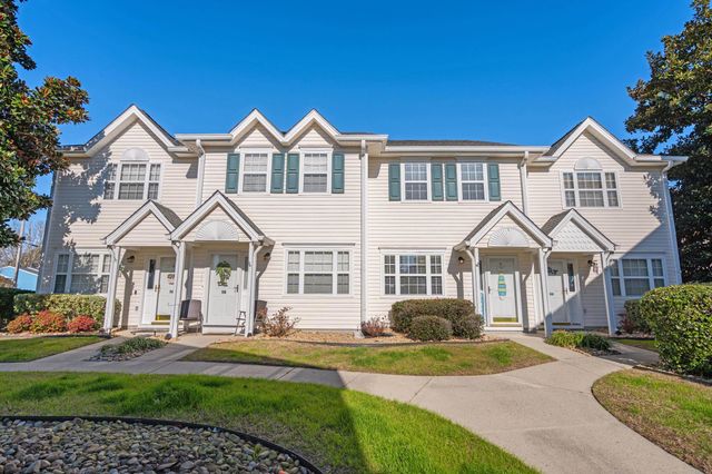 614 3rd Ave S Apt 5C, North Myrtle Beach, SC 29582