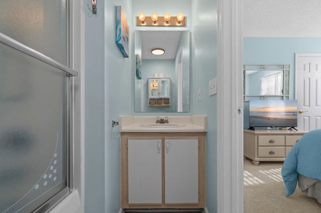 614 3rd Ave S Apt 5C, North Myrtle Beach, SC 29582