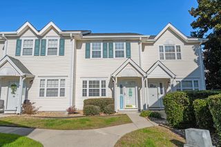 614 3rd Ave S Apt 5C, North Myrtle Beach, SC 29582