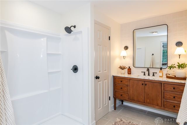 3132 Southfield Drive, Dayton, OH 45434