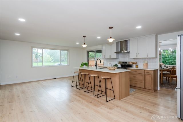 3132 Southfield Drive, Dayton, OH 45434