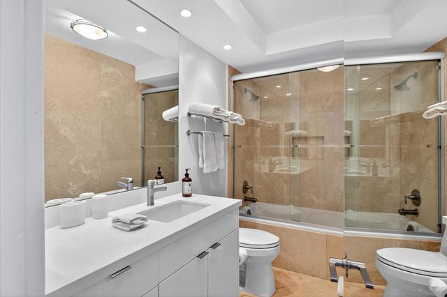 1810 Avenida Del Mundo 1503, Coronado, CA 92118