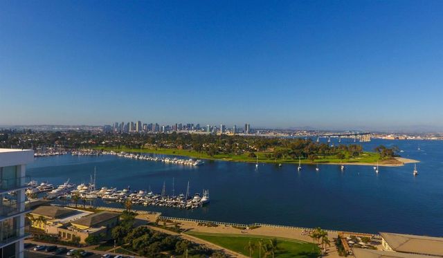 1810 Avenida Del Mundo 1503, Coronado, CA 92118