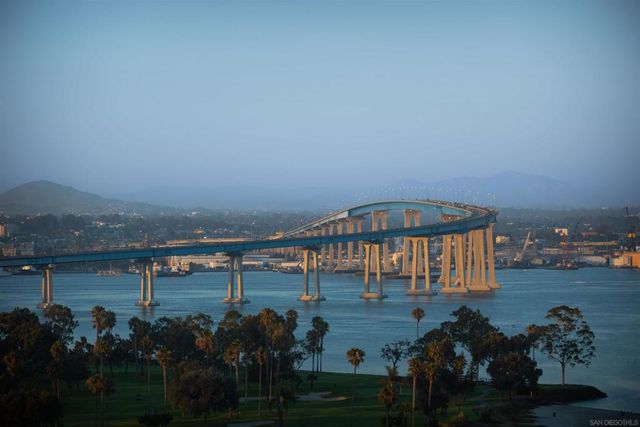 1810 Avenida Del Mundo 1503, Coronado, CA 92118