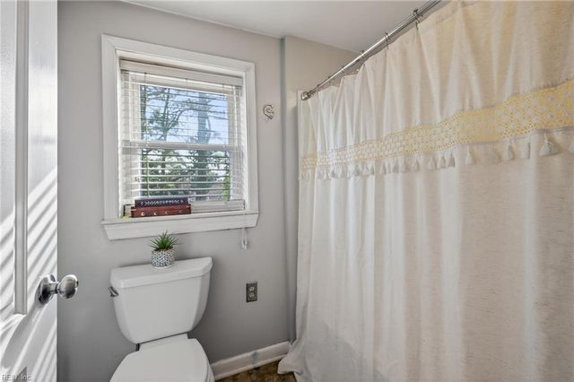 205 Granby Park DR, Norfolk, VA 23505