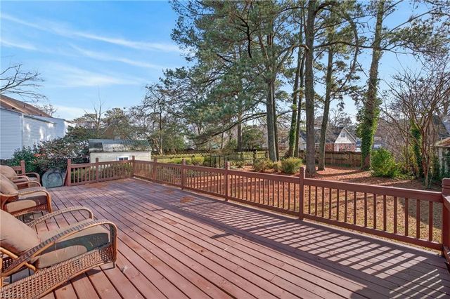 205 Granby Park DR, Norfolk, VA 23505