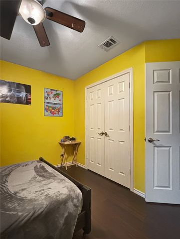 86 Bridgewood Drive, Mansfield, TX 76063