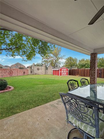 86 Bridgewood Drive, Mansfield, TX 76063