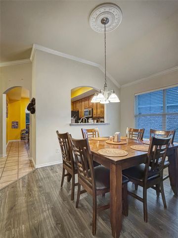 86 Bridgewood Drive, Mansfield, TX 76063