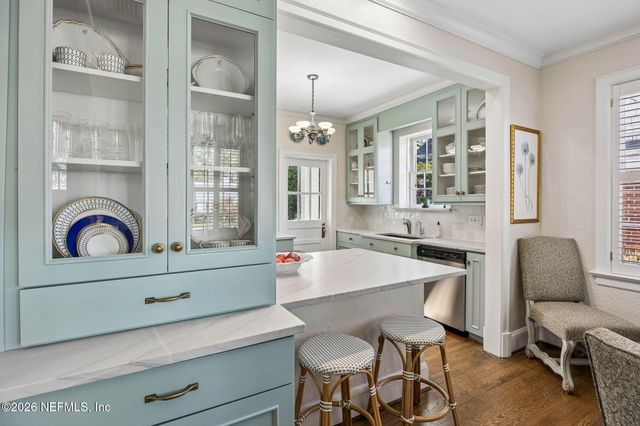 2736 SOUTHWOOD Lane, Jacksonville, FL 32207