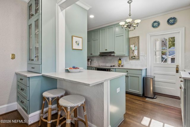 2736 SOUTHWOOD Lane, Jacksonville, FL 32207