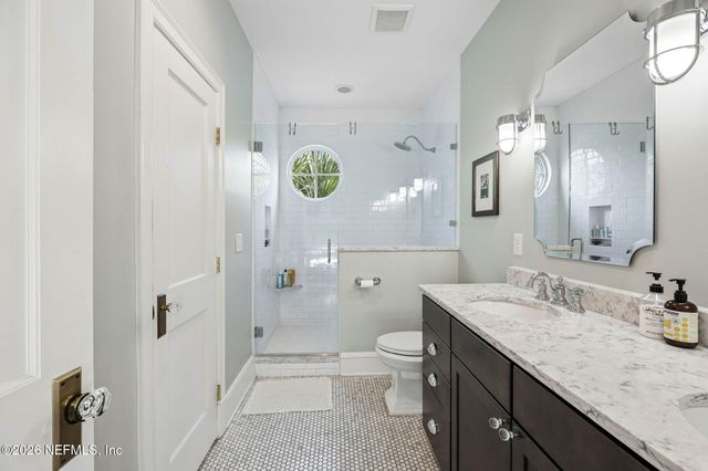 2736 SOUTHWOOD Lane, Jacksonville, FL 32207