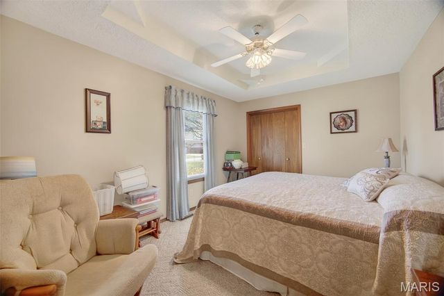 301 Planeview Avenue, Lebanon, MO 65536