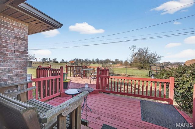 301 Planeview Avenue, Lebanon, MO 65536