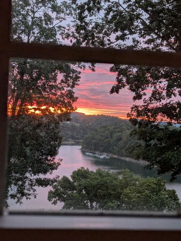 116 Timberlake Drive, Bronston, KY 42518