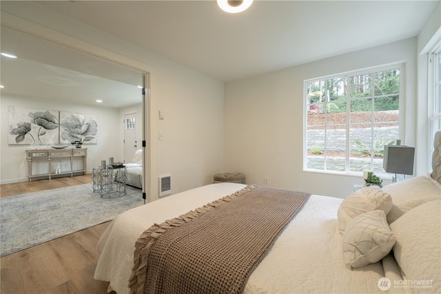 15811 180th Avenue NE, Woodinville, WA 98072