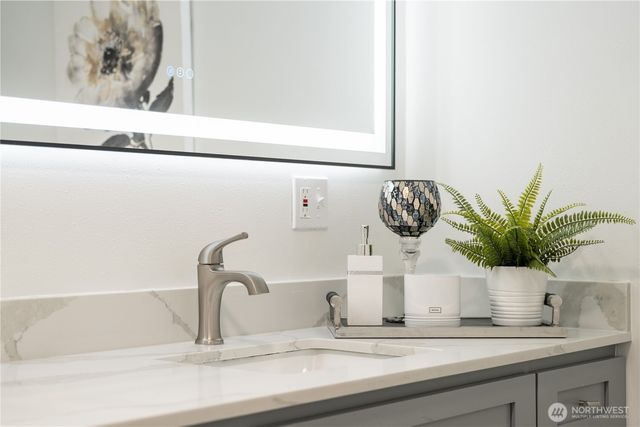 15811 180th Avenue NE, Woodinville, WA 98072