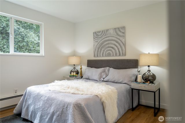 15811 180th Avenue NE, Woodinville, WA 98072