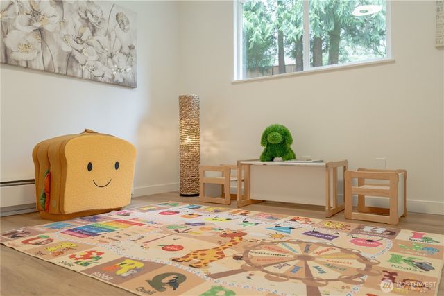 15811 180th Avenue NE, Woodinville, WA 98072