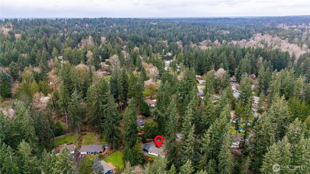 15811 180th Avenue NE, Woodinville, WA 98072