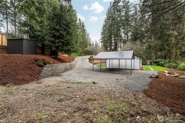 15811 180th Avenue NE, Woodinville, WA 98072