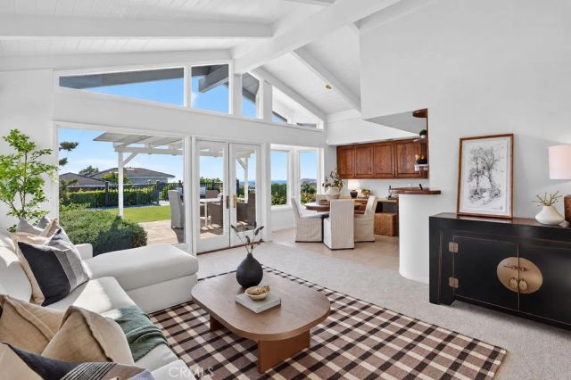 2715 Island View Drive, Corona Del Mar, CA 92625