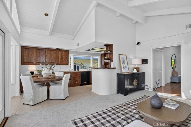 2715 Island View Drive, Corona Del Mar, CA 92625