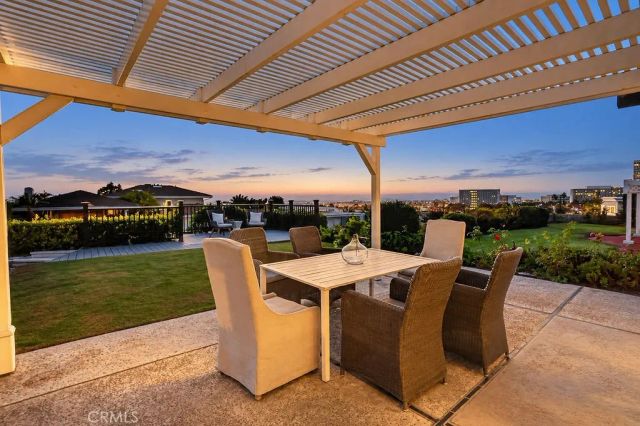 2715 Island View Drive, Corona Del Mar, CA 92625