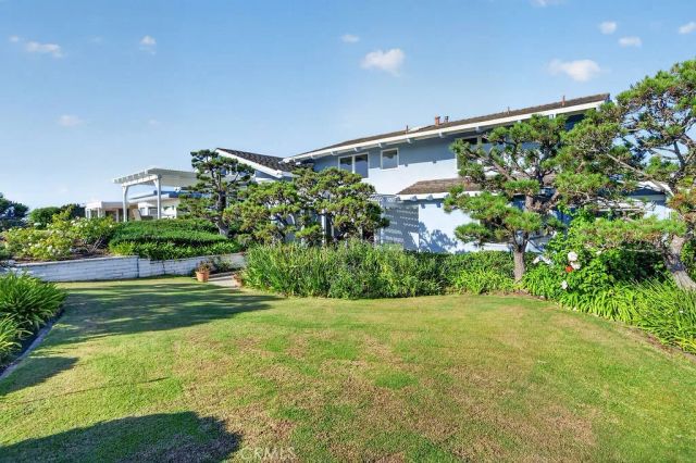 2715 Island View Drive, Corona Del Mar, CA 92625