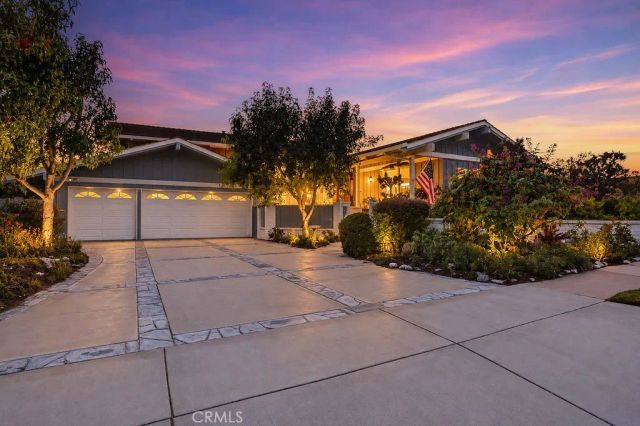 2715 Island View Drive, Corona Del Mar, CA 92625