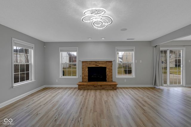 14187 Refreshing Garden Lane, Fishers, IN 46038