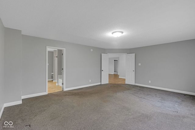 14187 Refreshing Garden Lane, Fishers, IN 46038