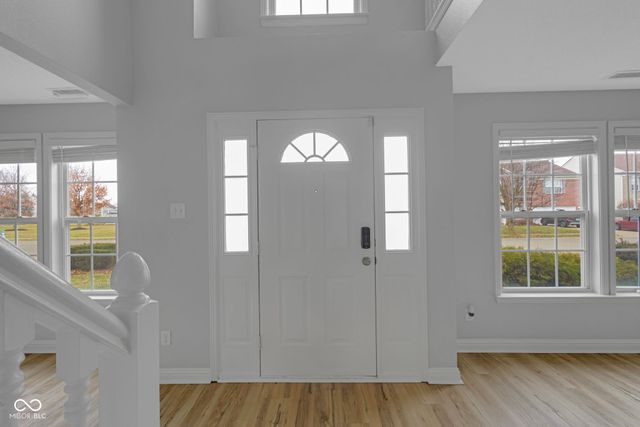 14187 Refreshing Garden Lane, Fishers, IN 46038