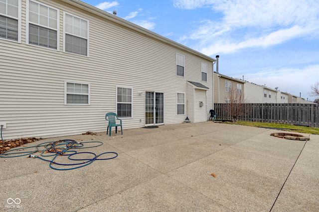 14187 Refreshing Garden Lane, Fishers, IN 46038