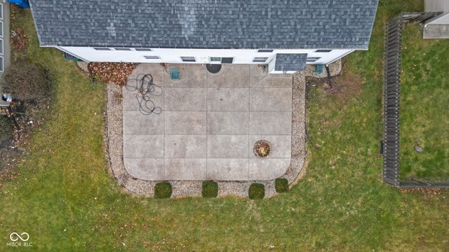 14187 Refreshing Garden Lane, Fishers, IN 46038