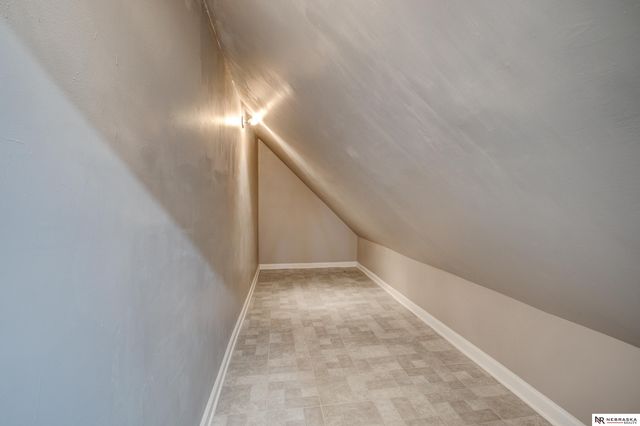 4227 Ohio Street, Omaha, NE 68111