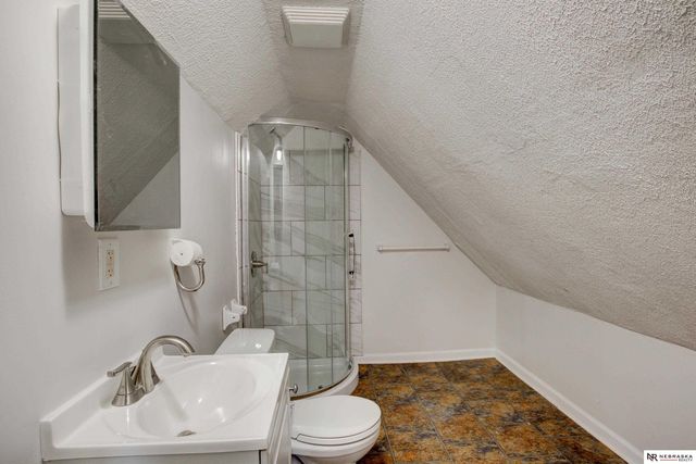 4227 Ohio Street, Omaha, NE 68111