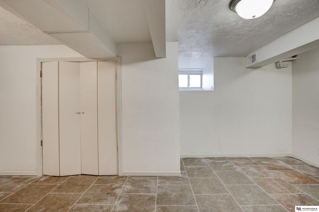 4227 Ohio Street, Omaha, NE 68111