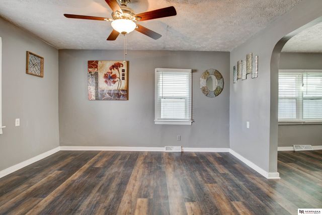 4227 Ohio Street, Omaha, NE 68111