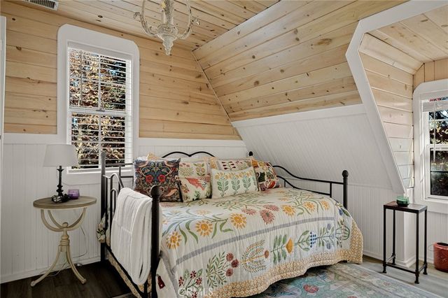 265 Flower, Lake Arrowhead, CA 92352