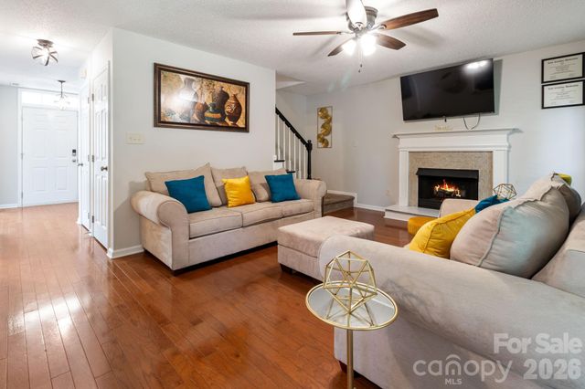 13910 Hatton Cross Drive, Charlotte, NC 28278
