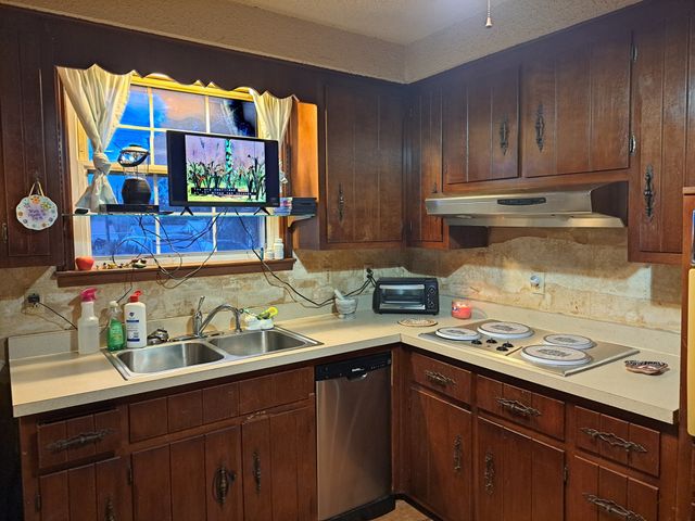 407 Jordan Rd, Clarksville, TN 37042