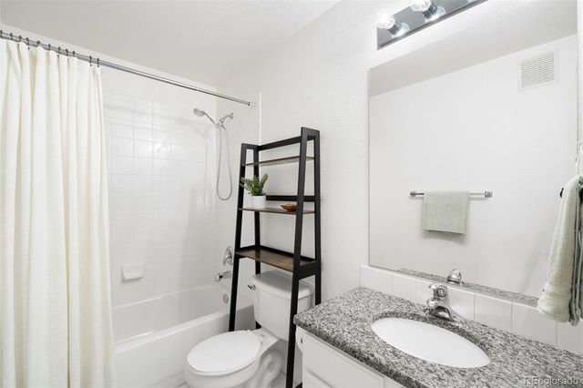 1727 N Pearl Street 204, Denver, CO 80203